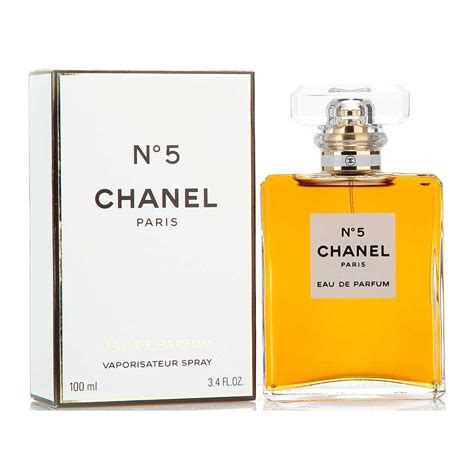 chanel 5 donna fragrantica|Chanel no 5 price.